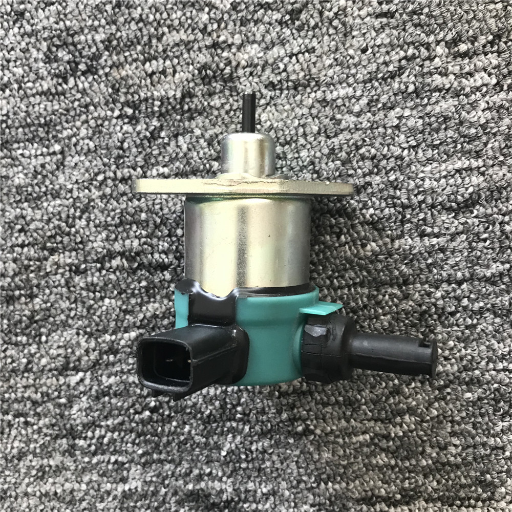 Engine Flight Off Switch Solenoid Valve 17208-60016 Kubota PC56-7/XG75C/XG75D