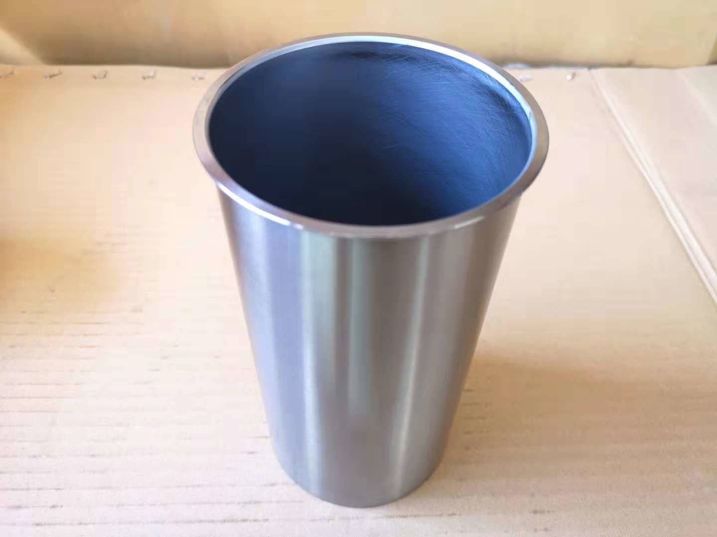 4BD1 6BD1 Cylinder Liner 1112612400 For Isuzu Industrial Engine Excavator Roller Drilling Machine EX200-2 SH200