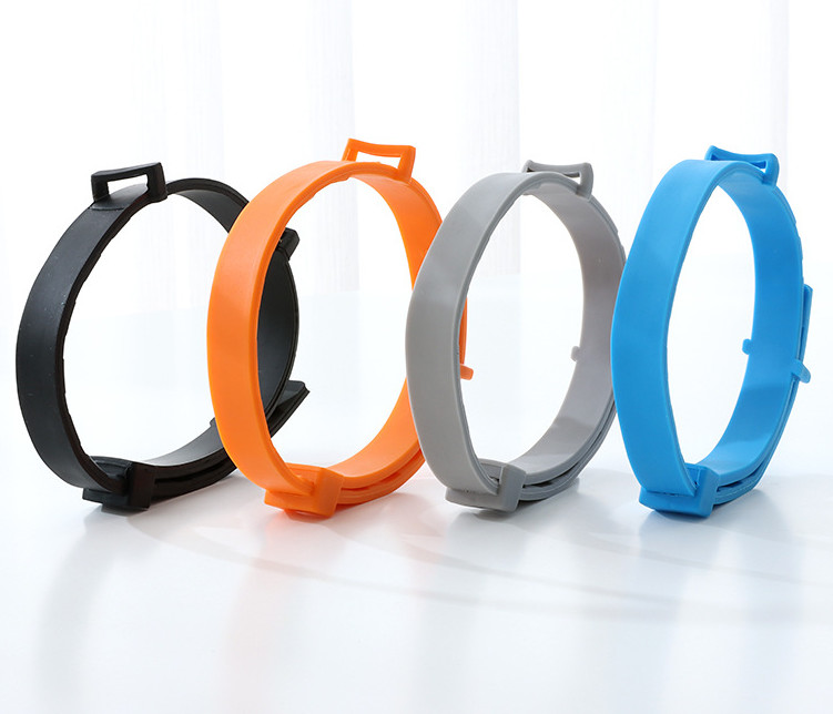 Silicone cat collar