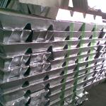 Raw Materials Zinc Ingot/ Wholesale 99.9% Al Alloy Zinc / Aluminum Ingot 99.7