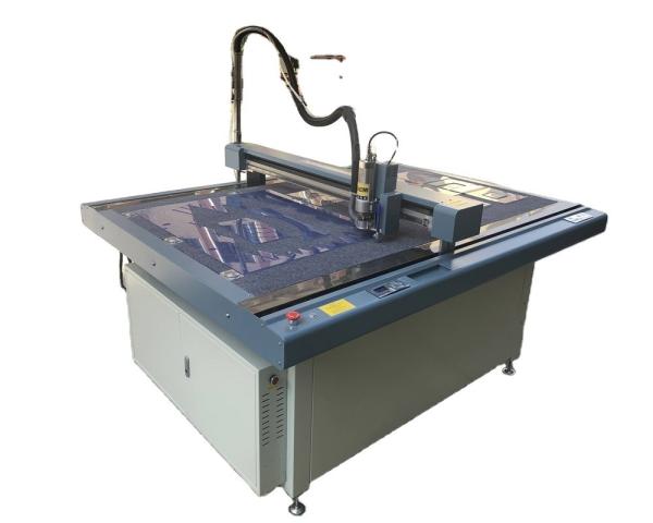 1900*1450*1100mm Cutting Area Sewing Template Cutting Machine CAD Garment