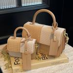 Sophisticated PU Leather Tote Bag for Women Water Resistant and Zippered