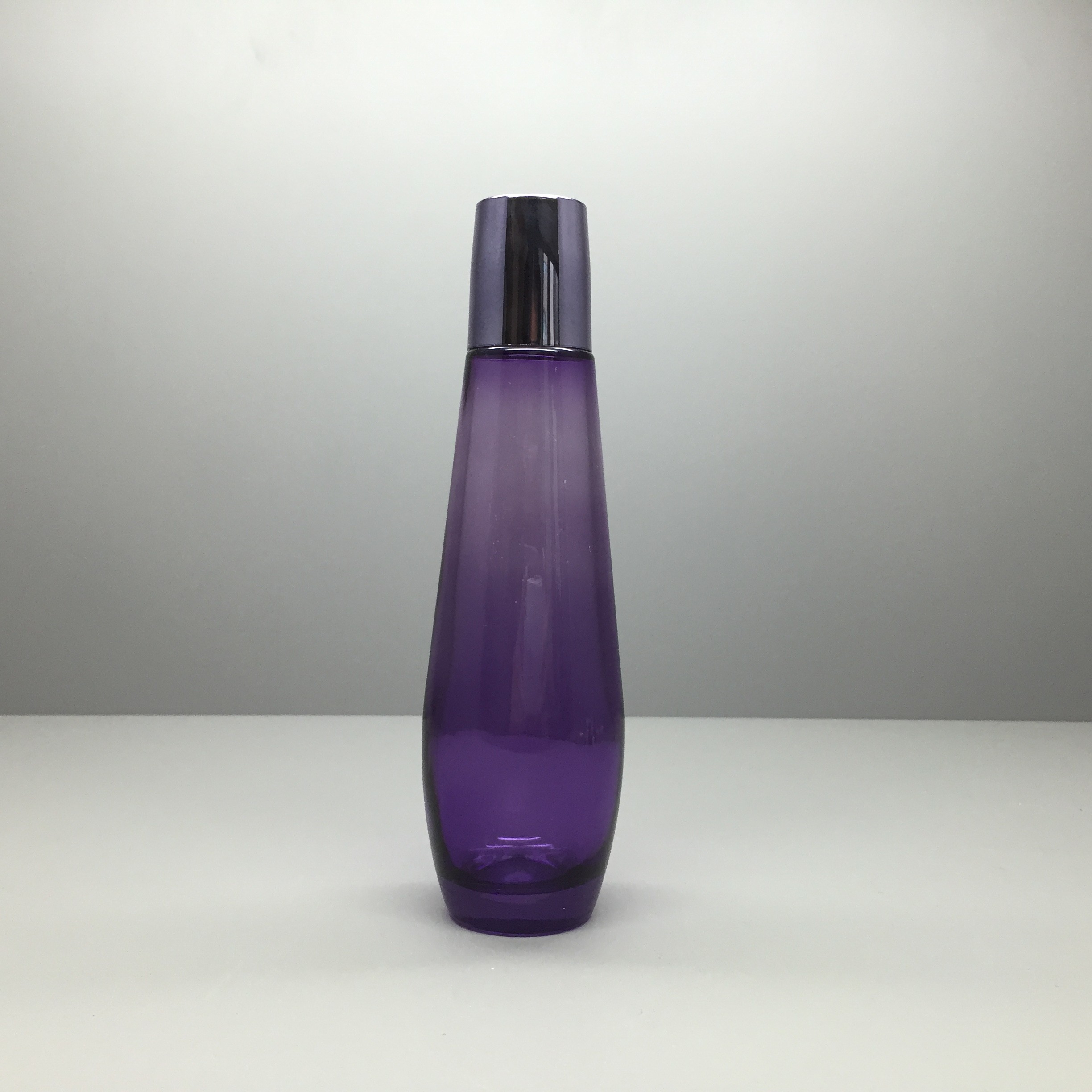 Custom 2 OZ 8 OZ Colored Empty Emulsion Cosmetic Glass Bottles and Jars