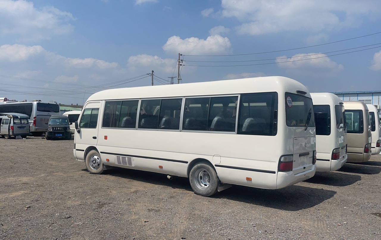 Used Toyota Coaster Bus with 30 Seats and Max Power of 113/5200 kW in Good Condition