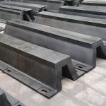 Marine Structures Protection Rubber Boat Fenders V Shape Bumper Dock