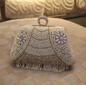 Wholesale European and American high-grade diamond evening bag banquet bride tassel Clutch from china suppliers