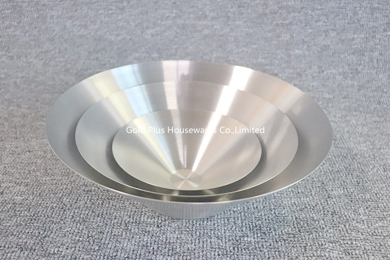 Korea household 16cm hottest price wholesale metal steel bowl high quality fruit salad dessert bowls
