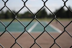 Wholesale Barbed/barbed selvedge Galvanized Chain-Link Fence,0.9mx20mx50*50mmx2.8mm from china suppliers