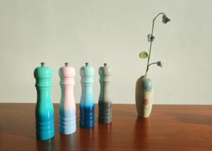 Wholesale Wooden Herb Grinders Perfect Addition To Your Kitchenware For Salt / Spices / Pepper from china suppliers