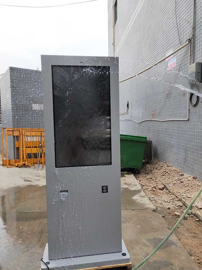 Floor Stand High Brightness Outdoor Lcd Advertising Display 43 Inch Android / Windows Outdoor Scrolling LCD Sign