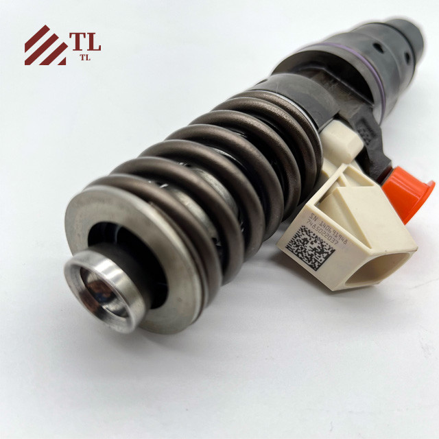 Fuel Injector 7424309482 7485013914 7485020204 7485020362 7485022037 Construction Machinery Parts for Volvo