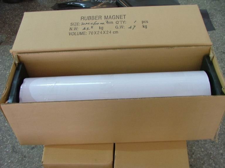 Industrial Magnet High Energy Flexible Strip Magnets with 3M Adhesive 7 Days Lead Time