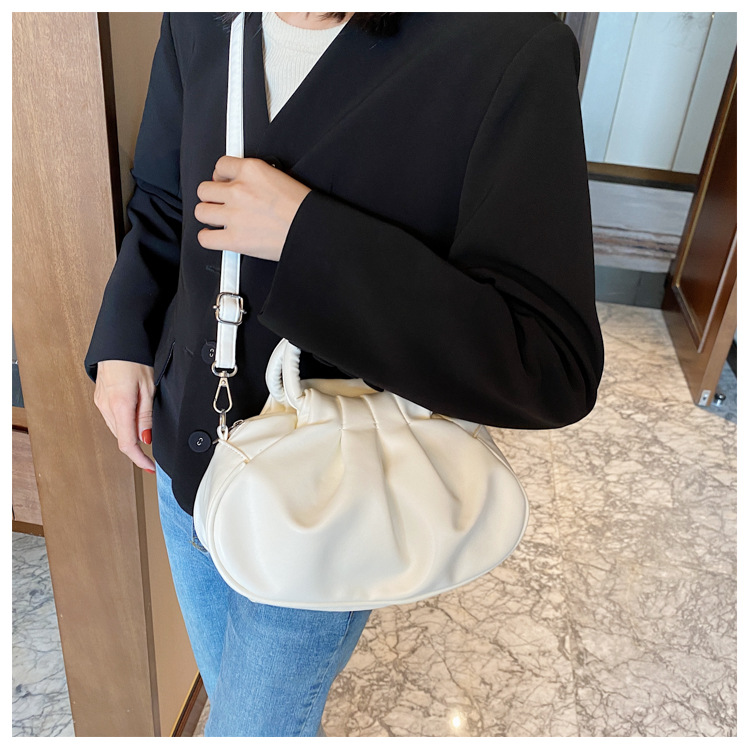 Elegant Stylish Accessories Fold Cloud Women's Handbags in Fashionable Trendy Style