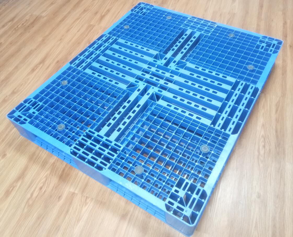 1200x1000 size double face reversible stacking plastic pallet
