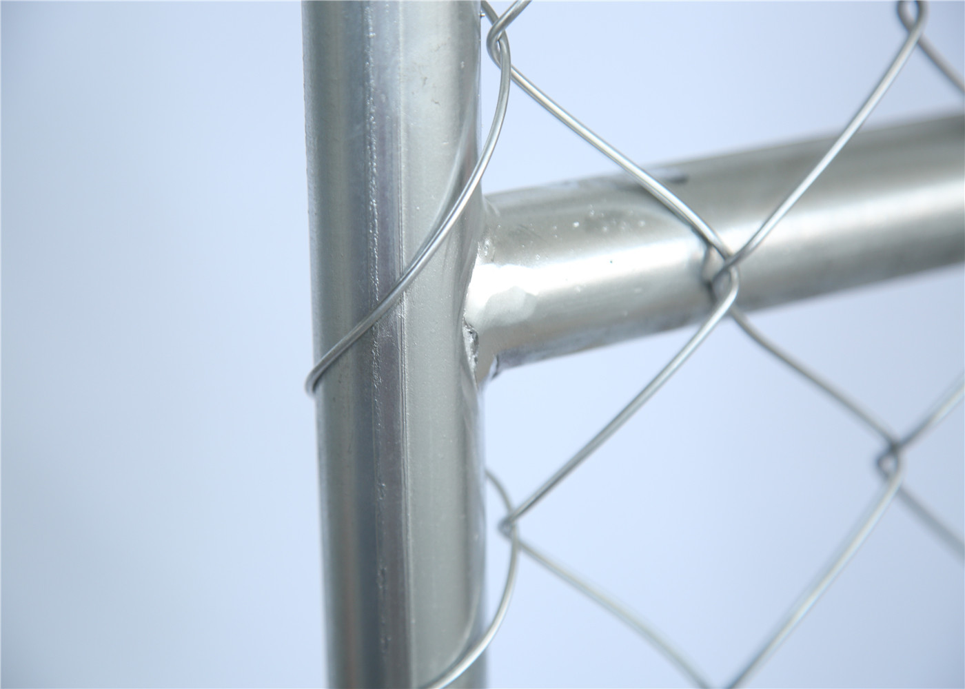 Hot dipped Galvanized Chain Link Fence Panels Height 6' Width 10' 33mm outer frame with Barb Wire