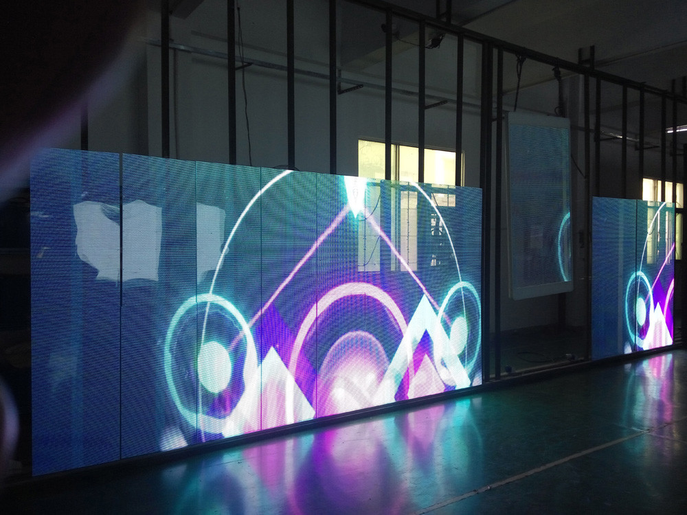 Outdoor Transparent AVOE LED Display P3.91-7.82 1920Hz Refresh rate Ultra Power Saving Design 1000x500mm