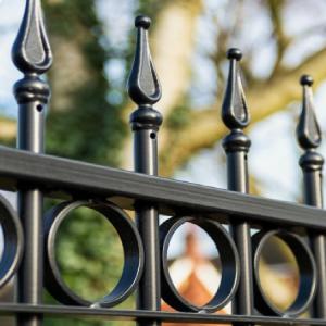 Wholesale Wholesale 6ftx8ft garden black picket fence Wrought Iron Fence from china suppliers