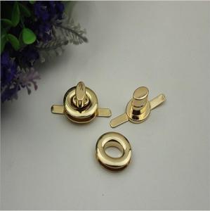 Wholesale Manufacturing light gold zinc alloy oval shape handbag twist lock from china suppliers