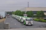 22500L Dongfeng Nissan Diesel 6x4 320HP Aluminum Alloy Fuel Oil Delivery Truck
