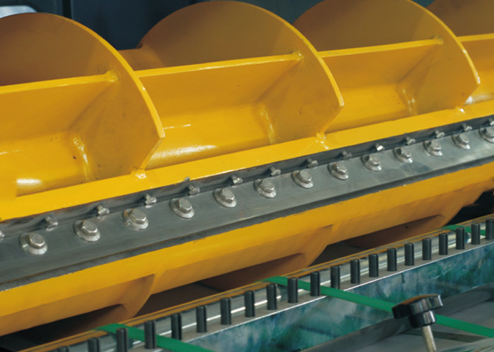 Computerized Corrugated Cardboard Cutter , Energy Saving Carton Box Cutting Machine