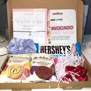 Wholesale Clothes Accessories Pet Gift Boxes With Face Mask Dog Bandana Chocolate from china suppliers