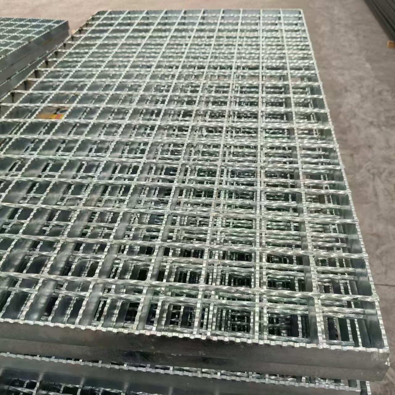 Industrial Floor Panels for Warehouse