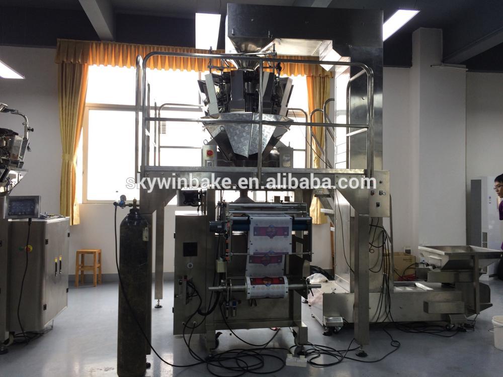 ISO9001 Pillow Seal Bag Vertical Packaging Machine / Cookie Packing Machine