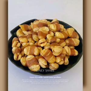 Wholesale Belted Fava Bean Snack Fried Salted Crisp Broad Bean Uniform Size from china suppliers