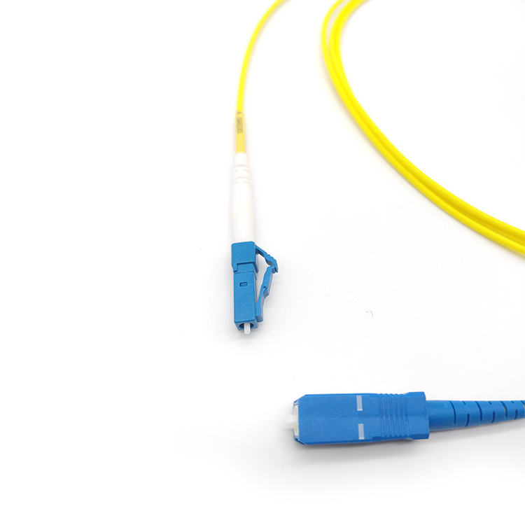 SM LSZH 3mm SX 2M Stainless Steel Armored Fiber Optic Jumper Cable FTTH LC/UPC-SC/UPC