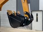Hydraulic Electric Mini Crawler Digger 2.2 tonne garden Digging