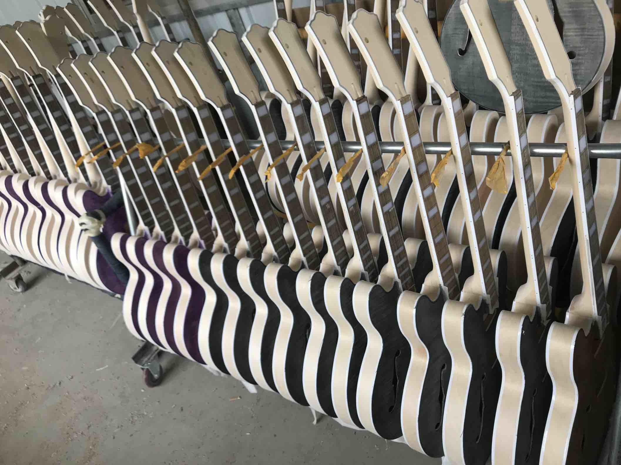 Solid Flame Maple Top 5 Strings Bass Guitar Ebony Fingerboard Custom Gold Hardware Ash Wood Electric Bass