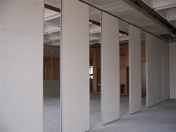 85 mm Commercial Folding Partition Walls Melamine Board Door Material