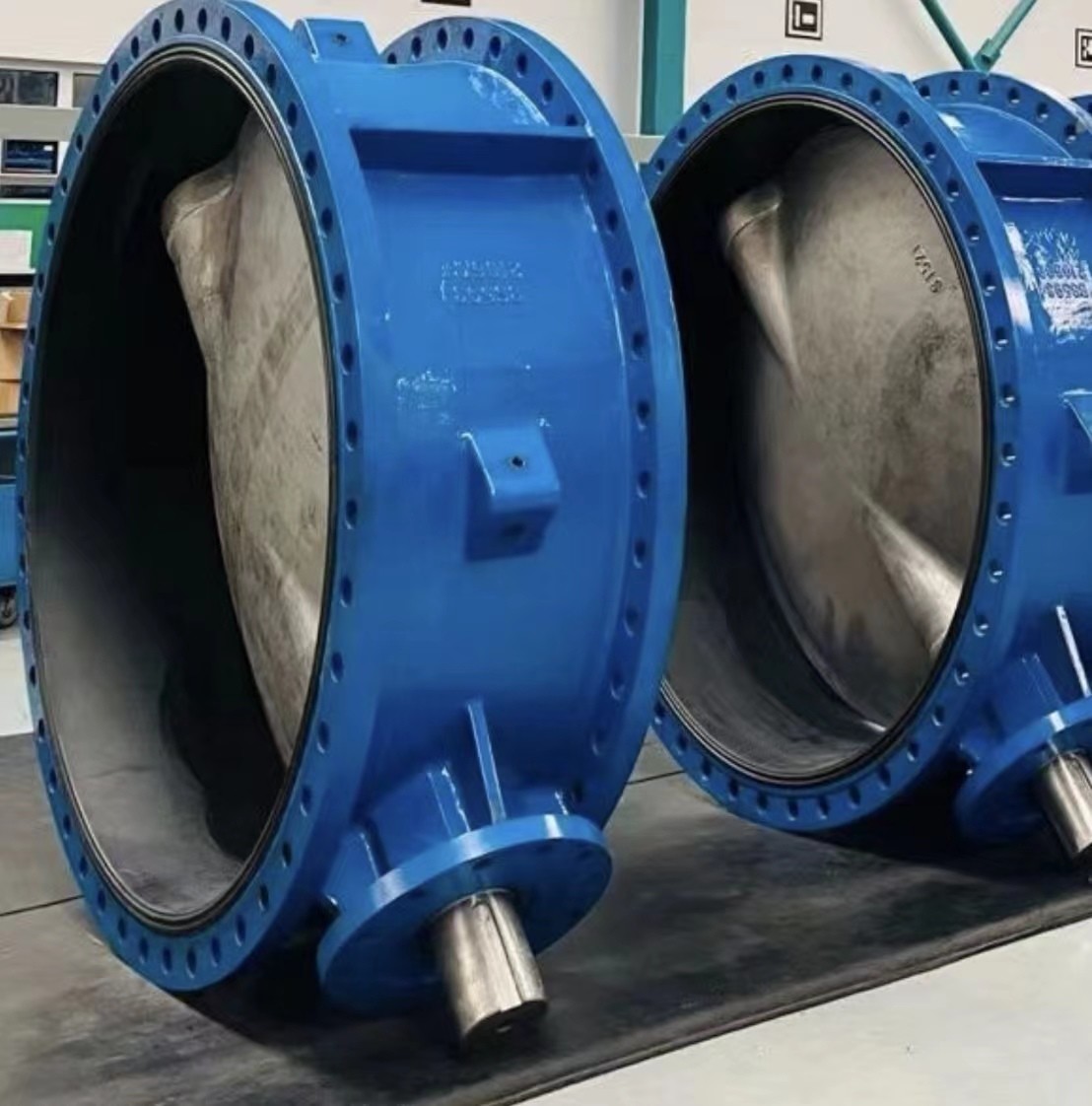 DIN DI Carbon stainless steel gearbox lug butterfly valves with handle manual wormgear electric pneumatic