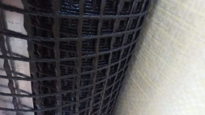 Industrial Grade PVC Coated Polyester Mesh Geogrid For Railway Or Soft Soil Foundation