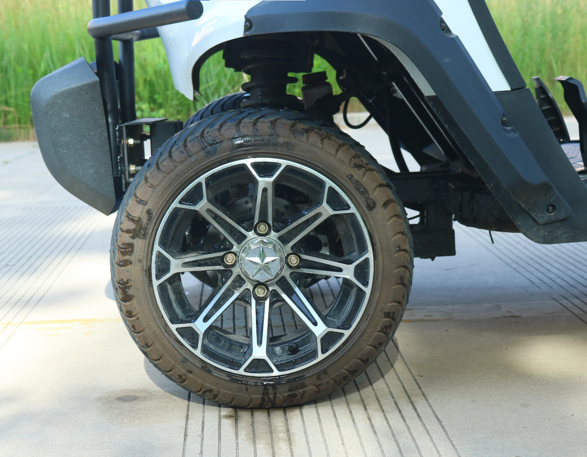 Front Independent Suspension Electric Golf Cart CE Approved 4 Seater Golf Cart