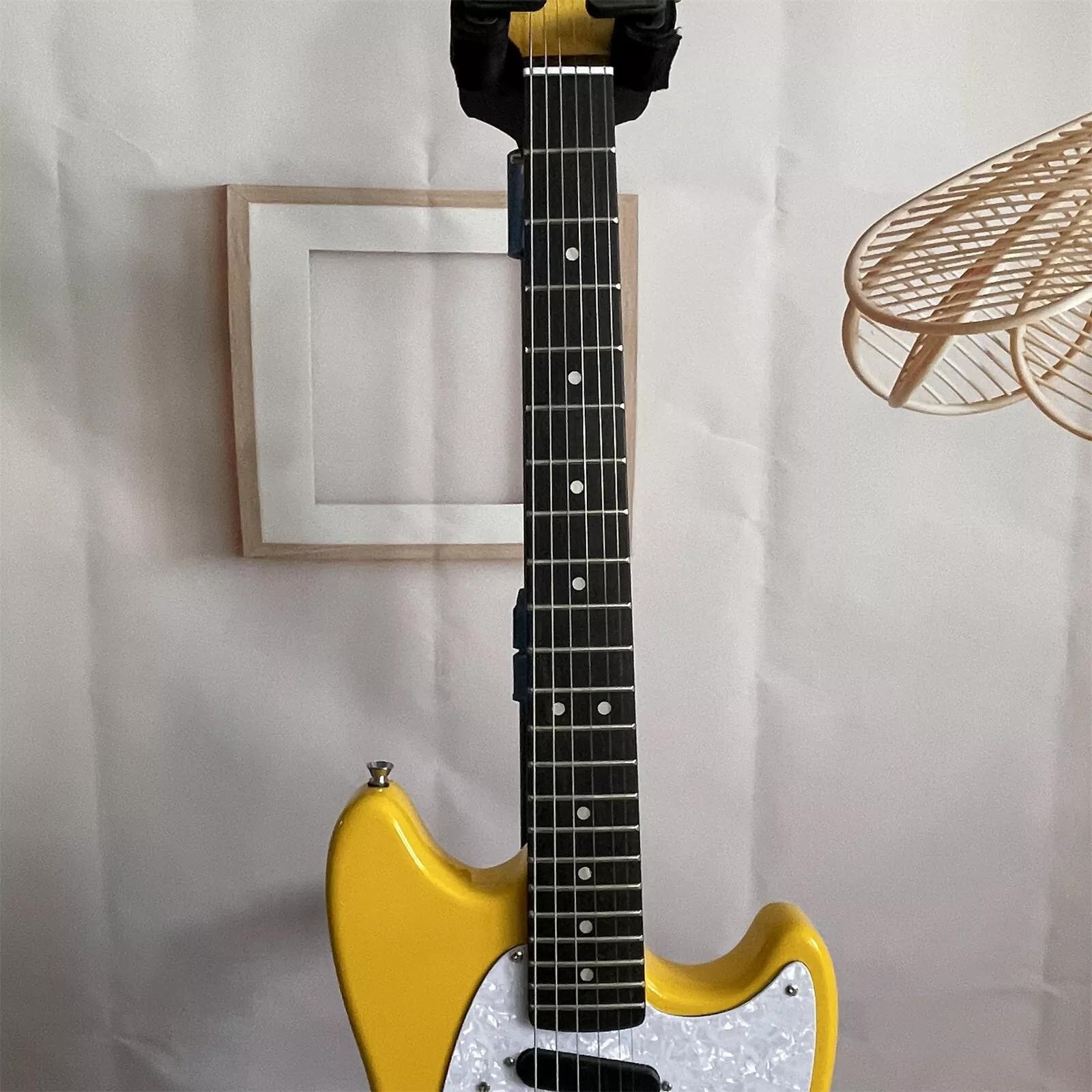 Custom Fender Mustang Vintera II '70S Competition Mustang Electric Guitar SS Pickup Dot Inlay