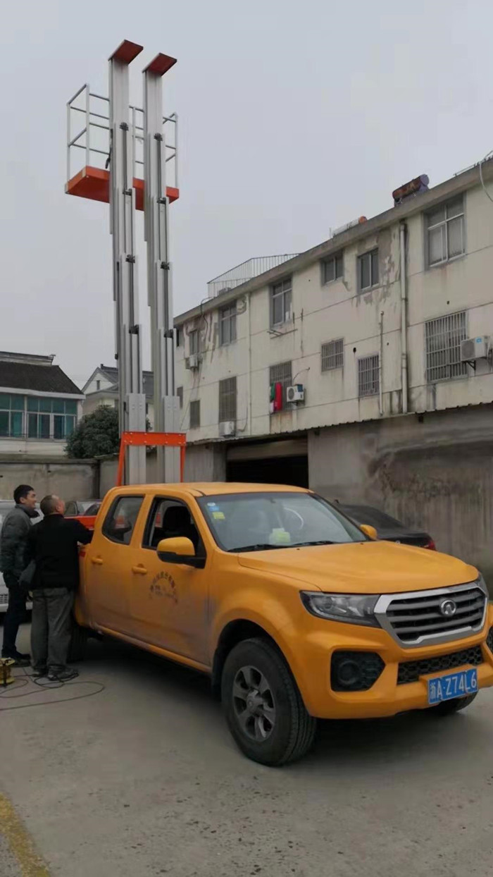 Aerial Truck Mounted Lift Platform Scissor Lift Automobile Driving Dc Battery