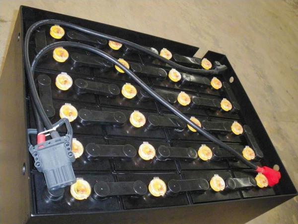 280Ah / 5hrs Stacker Forklift Battery Cell Replacement Rechargeable 1500 Times