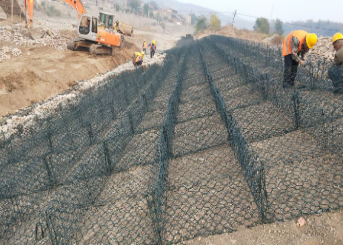 80mm*100mm Mental 4mm Gabion Baskets Solutions Mesh Opening Bv Certification