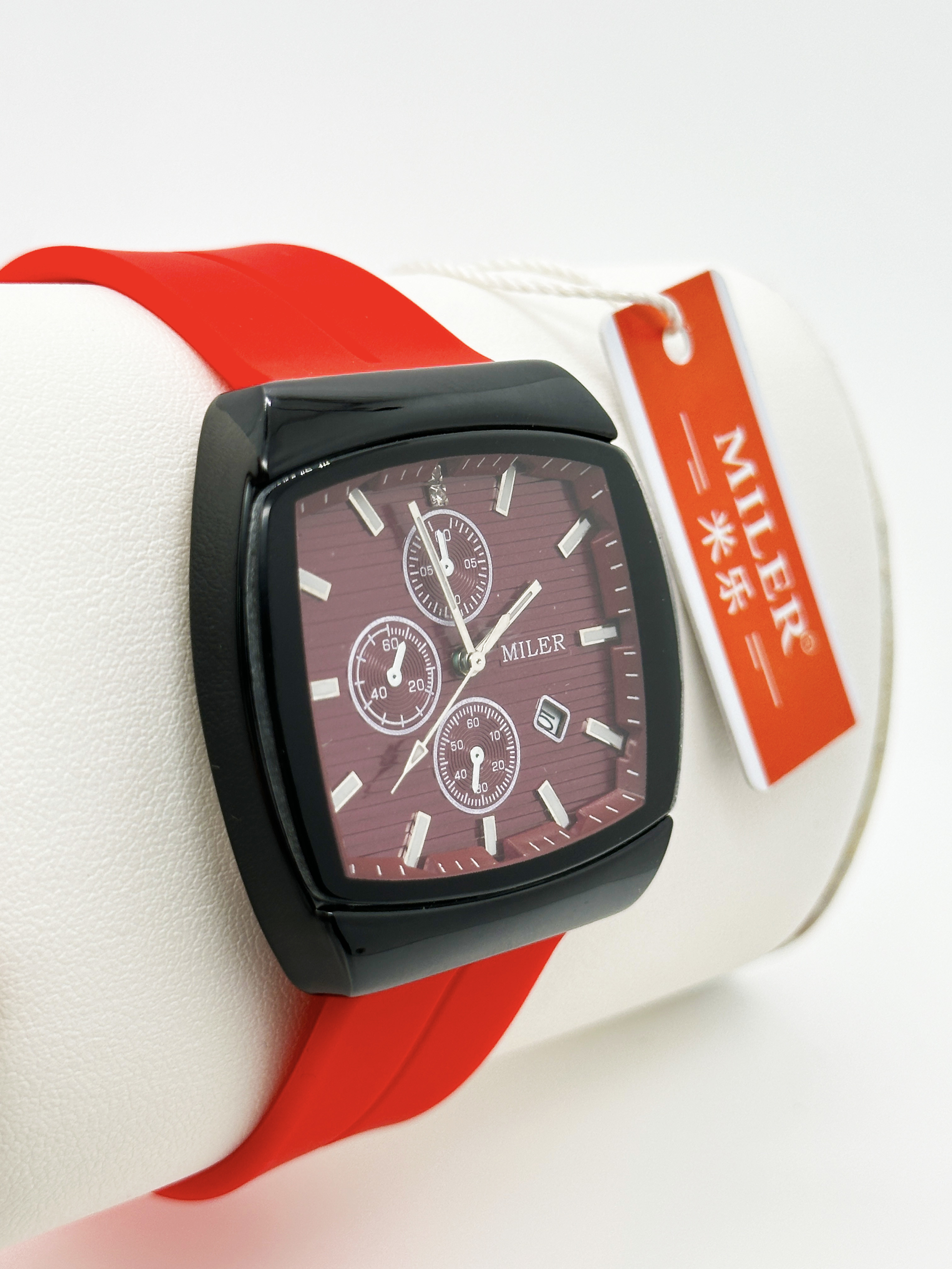 Factory Hot Selling Man/Women Watch Custom Logo Fashion Quartz Wrist Watch