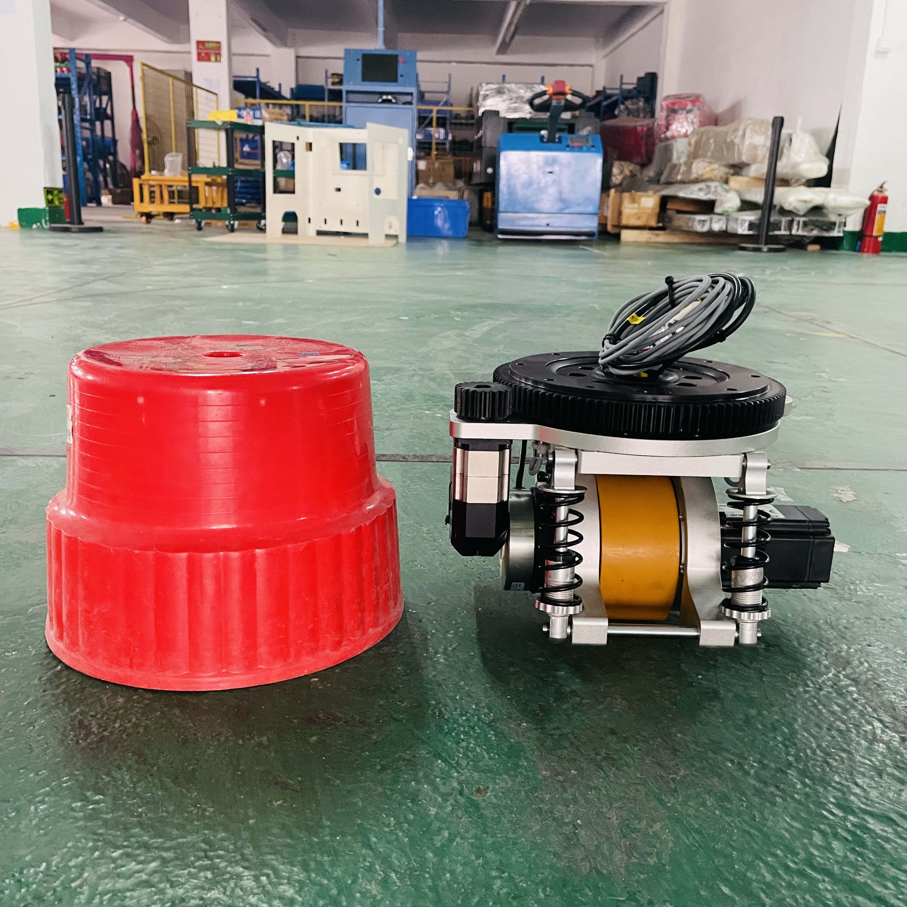 300KG Load 750W Motor Drive Wheel Heavy Duty Robot Wheels For Small Service Robot