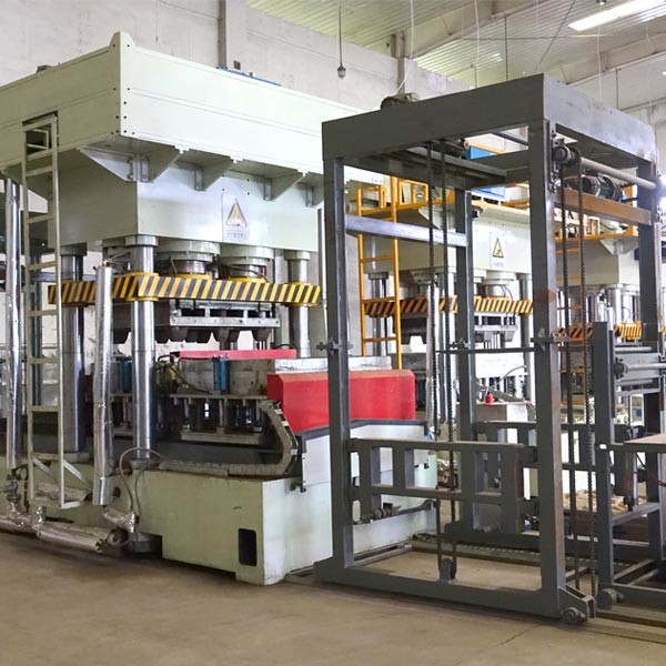 Recycled 2000 Mm Compressed Wood Pallet Machine For Waste Wood