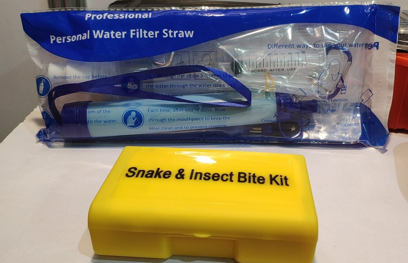 Blue 1L Survival Water Filter Straw For Outdoor Camping