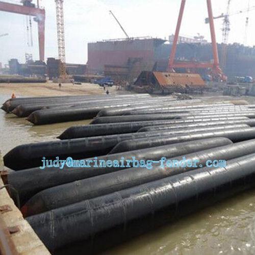 ISO14409 Standard Boat Lifting Airbags Ship Launching Airbags For Shipyard