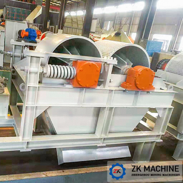 Small Particle Material Dia 275mm 5.8TPH Double Roller Granulator
