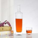 Acceptable Customer's Logo Crystal Flint 700ml Spirit Glass Bottle for London