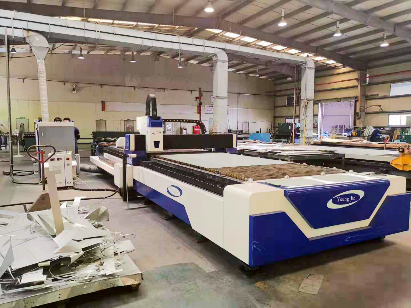 1300 KG Woodworking Machine Automatic Reciprocating Saw with Simple Mini Beam Saw SKY1325