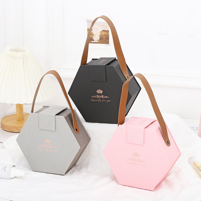 Custom Design Luxury Dekunprinting Hexagonal Magnetic Gift Box With Handle Rigid Boxes