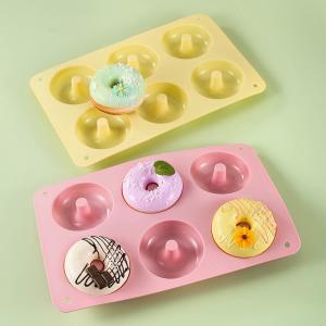 China Birthday Dessert Silicone Cake Mould Durable Waterproof Multicolor on sale