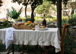 Wholesale Gray Ruffle Patchwork Decorative Table Cloths Oblong 100% Linen Cotton from china suppliers